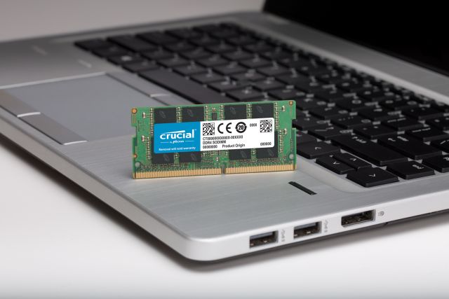 Crucial 32GB Kit (2 x 16GB) DDR4-2400 SODIMM, CT2K16G4SFD824A